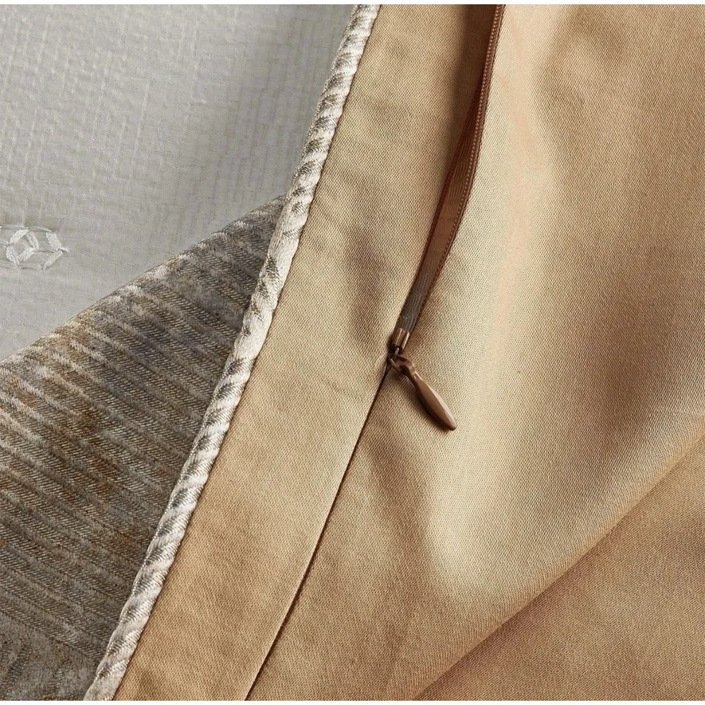 Hudson Park Collection Linear Sandstone FULL/QUEEN Duvet Cover Gold -‎ NWT $485